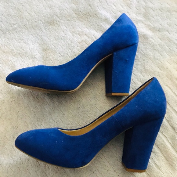 Old navy royal blue faux suede size 10 - Picture 2 of 5